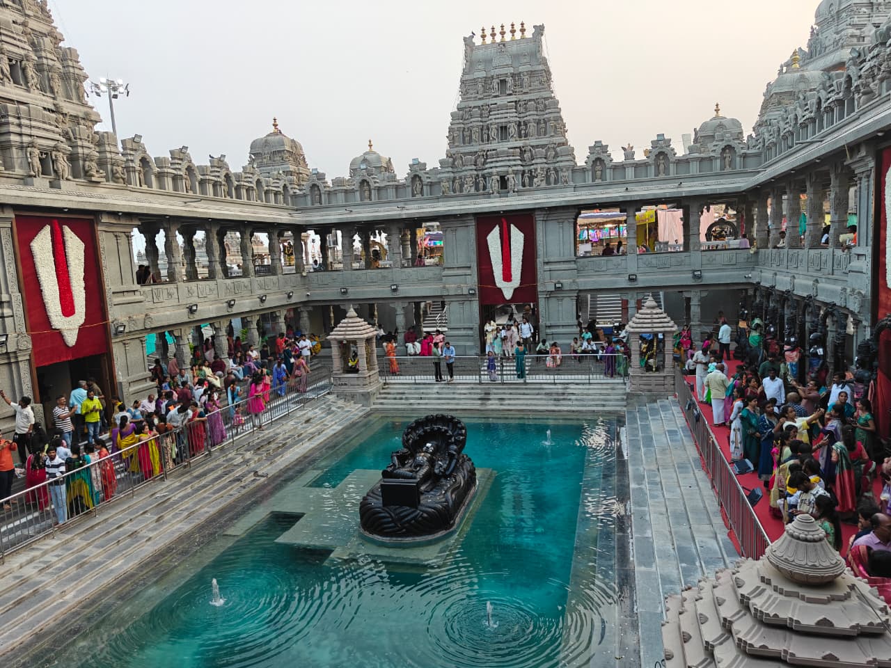 Jala narayana Swamy at Swarnagiri temple.jpeg